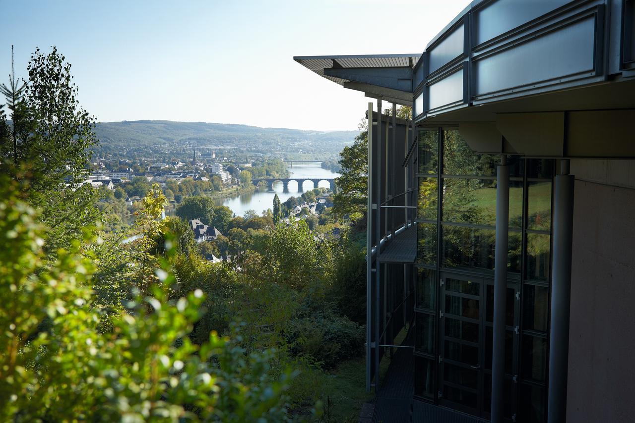 Robert-Schuman-Haus Hotel Trier Bagian luar foto
