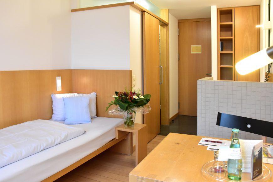 Robert-Schuman-Haus Hotel Trier Bagian luar foto