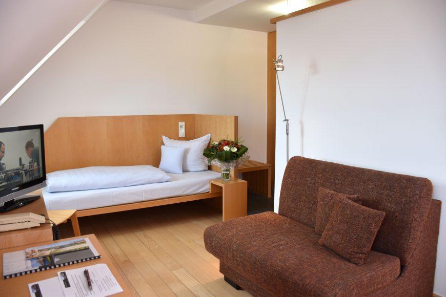 Robert-Schuman-Haus Hotel Trier Bagian luar foto