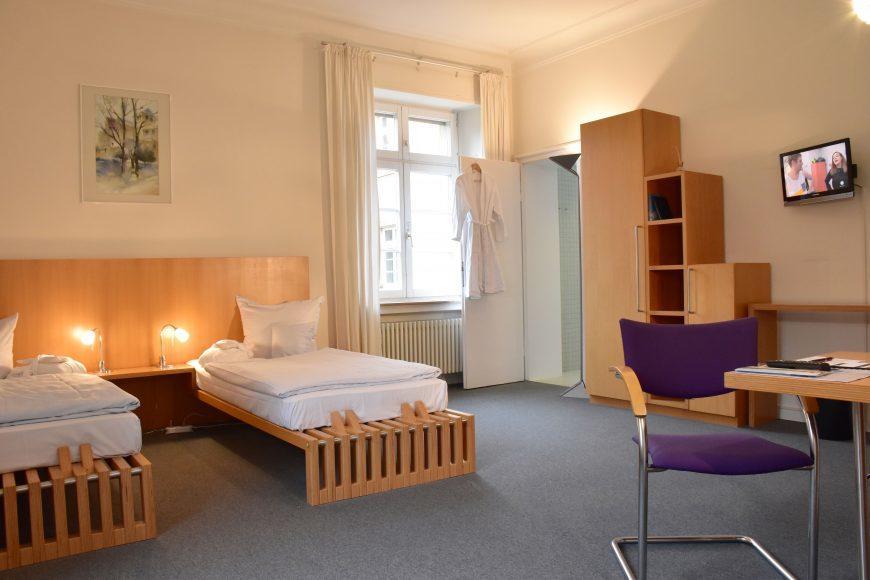 Robert-Schuman-Haus Hotel Trier Bagian luar foto